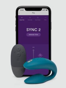 We-Vibe Sync 2 Remote Control and App Rechargeable Couple's Vibrator — Sex Toys • Green