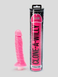 Clone A Willy Clone-A-Willy Glow In The Dark Vibrator Moulding Kit Pink — Erotic • Pink
